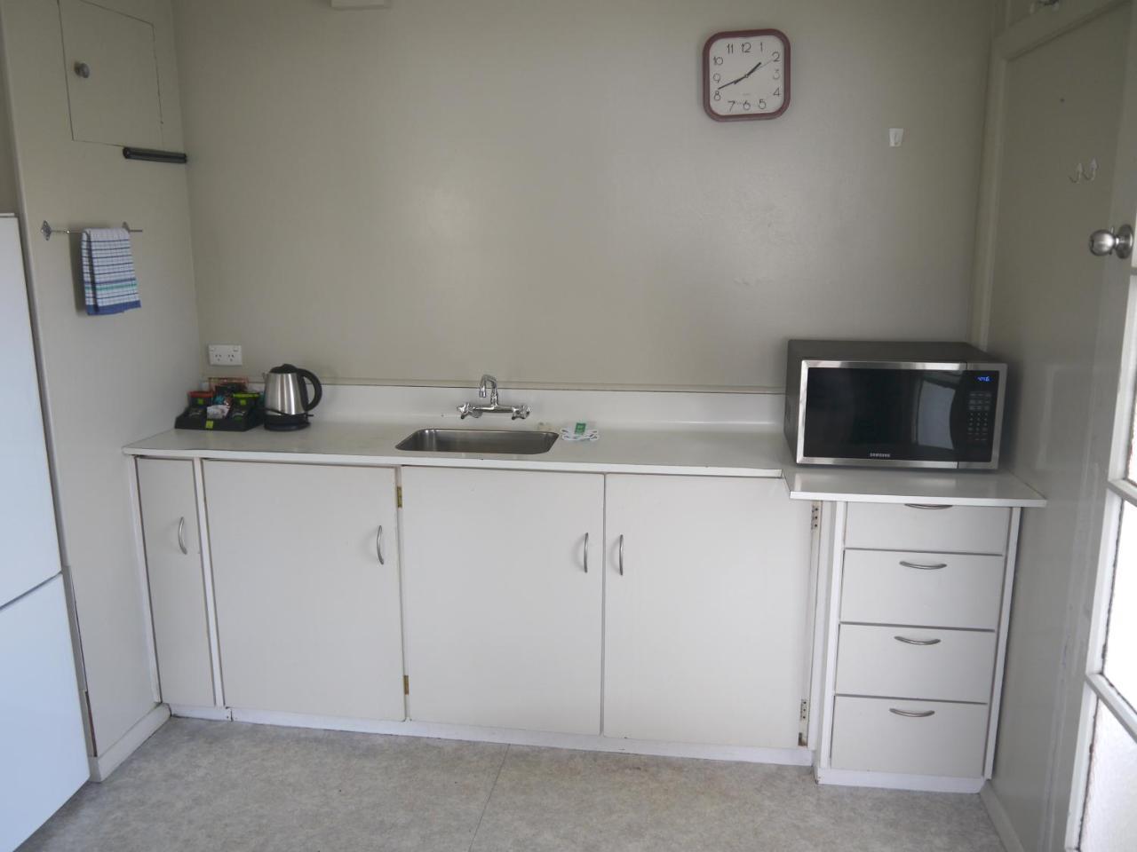 Central Franz Josef Cabins And Flats Exterior photo
